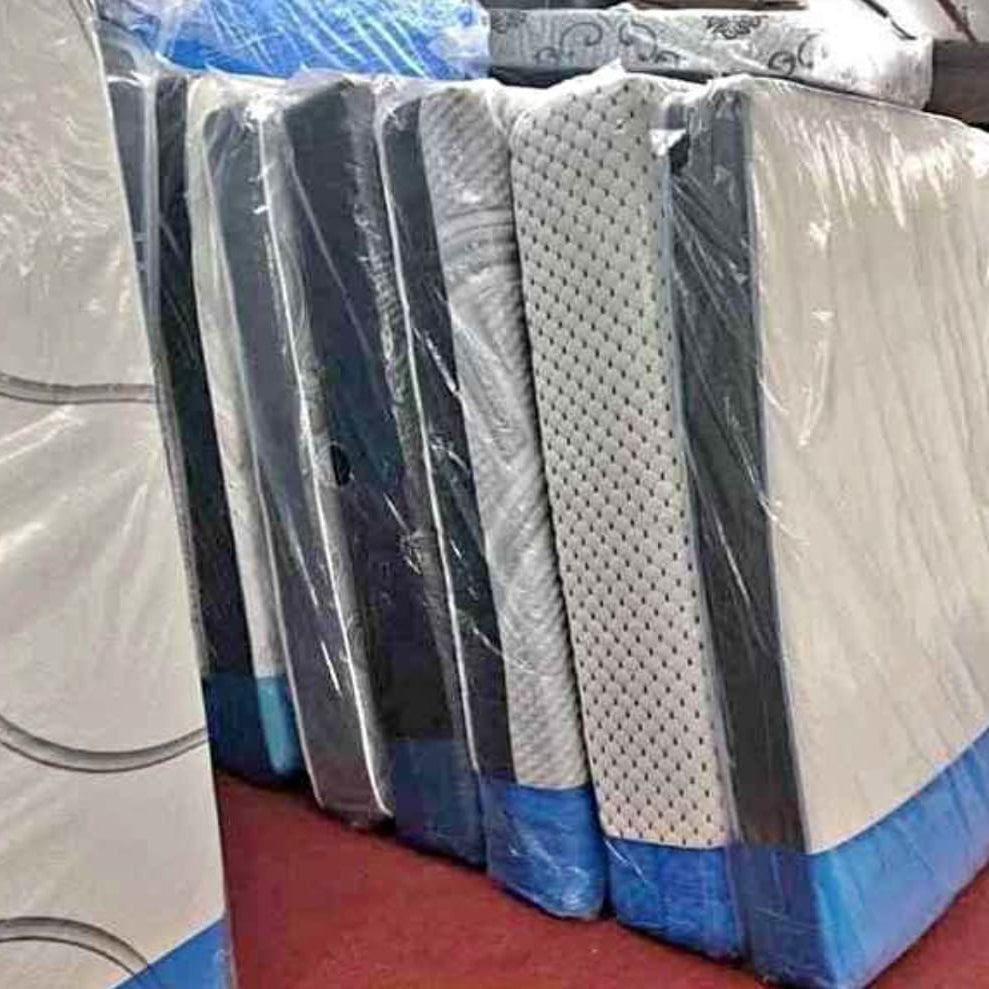 Premium Double Bed Mattress  Zero-Motion Isolation